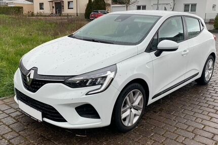Renault Clio 25.500 km 13.100 &euro; München 81375