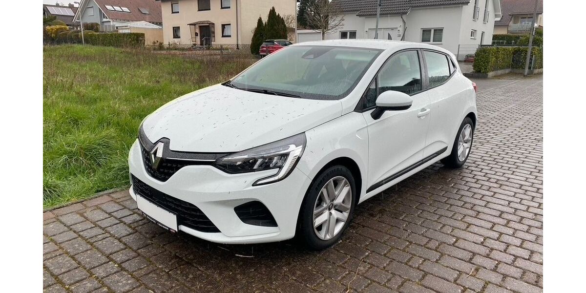 Renault Clio 25.500 km 13.100 &euro; München 81375
