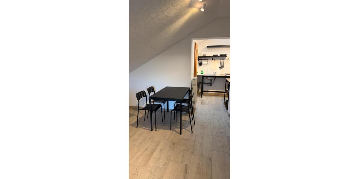 Dachgeschoßwohnung Vaterstetten Parsdorf - 2 Zimmer, 40 m&sup2;, 1.000&euro; | Angebot:24976727