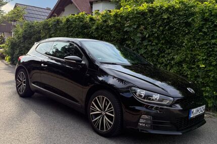 VW Scirocco 163.000 km 16.000 &euro; München 81539