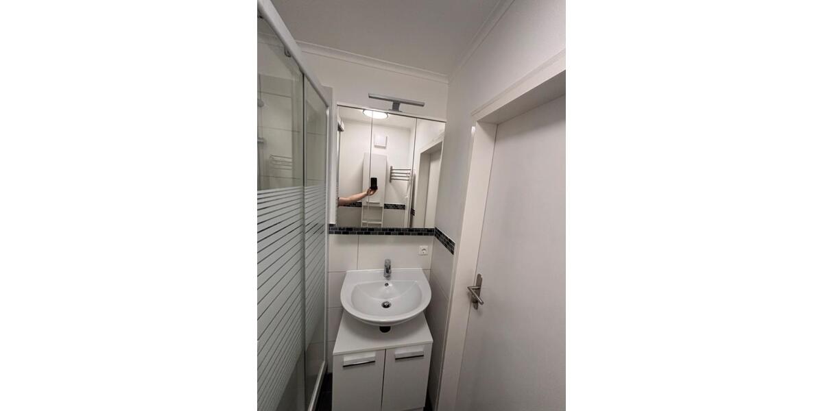 Etagenwohnung München Thalkirchen-Obersendling-Forstenried-Fürstenried-S - 1 Zimmer, 26 m&sup2;, 950&euro; | Angebot:25637784