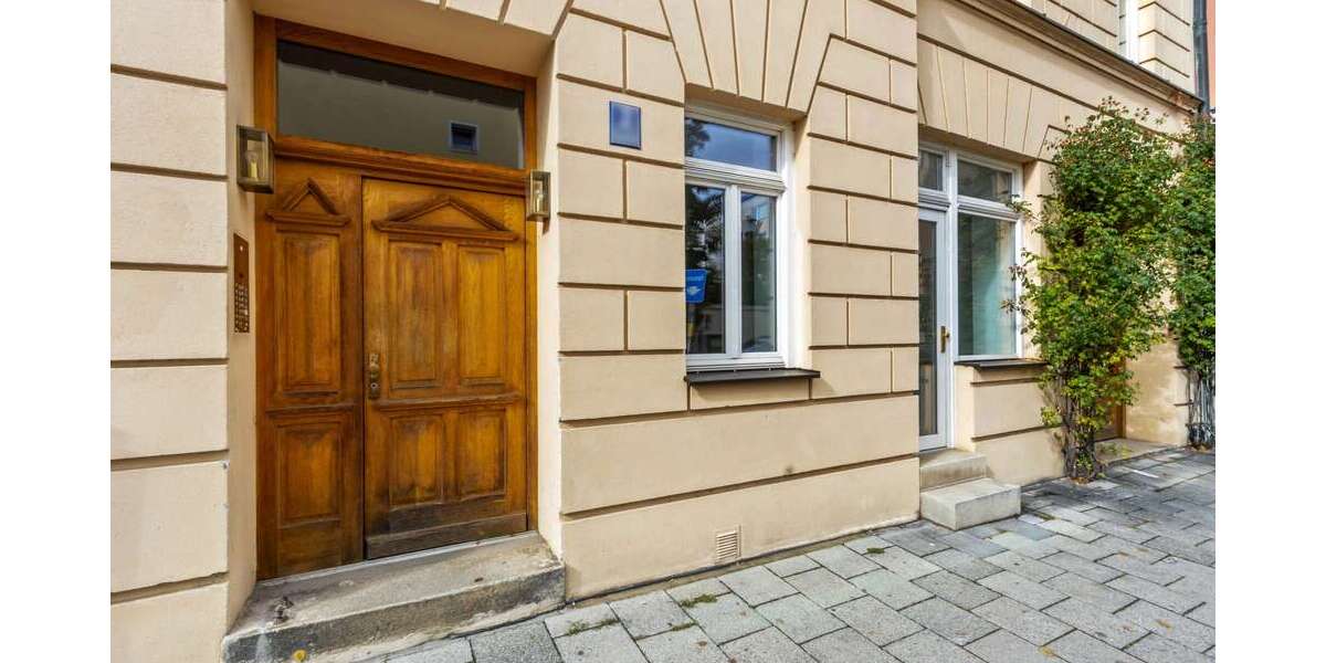 Modernisiert | Büro mit Altbau-Charme in zentraler Lage zimmer