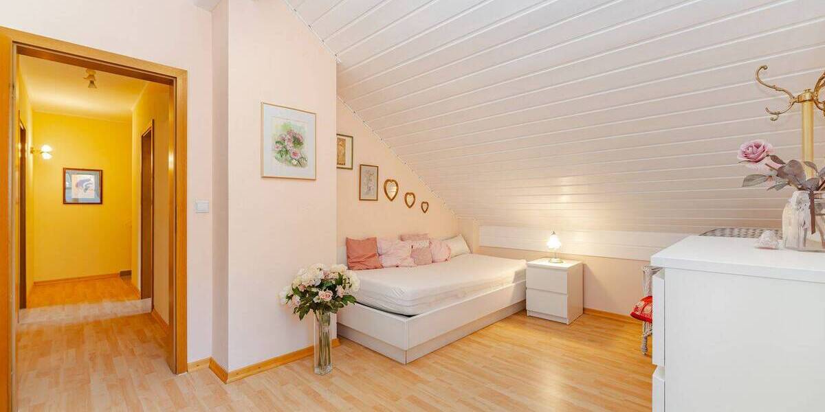 Doppelhaushälfte München Trudering-Riem - 5 Zimmer, 144 m&sup2;, 1.090.000&euro; | Angebot:26887641