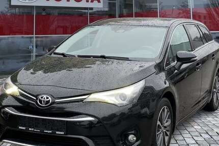 Toyota Avensis 189.978 km 10.590 € München 80807