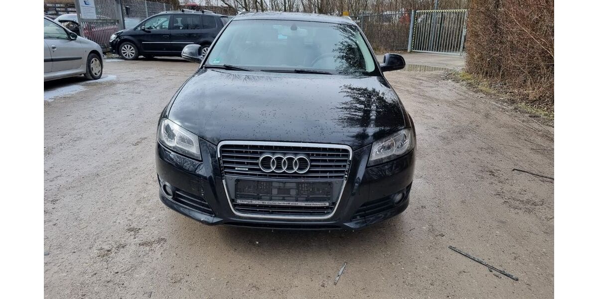 Audi A3 302.986 km 3.200 &euro; Karlsfeld 85757