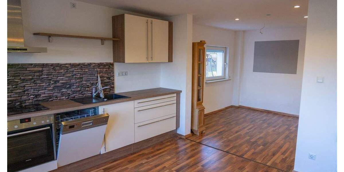 Mehrfamilienhaus, Wohnhaus Gröbenzell - 8 Zimmer, 192 m&sup2;, 1.199.000&euro; | Angebot:25692795