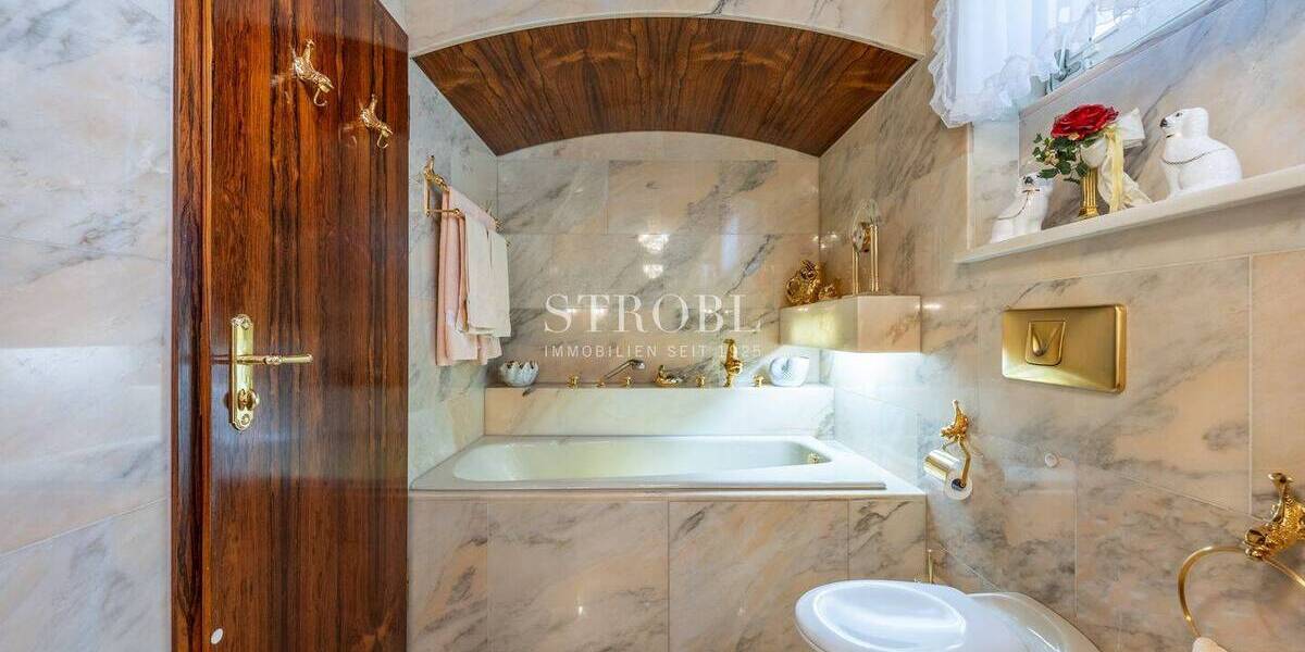 Bungalow Grünwald - 6 Zimmer, 274 m&sup2;, 2.650.000&euro; | Angebot:26475198