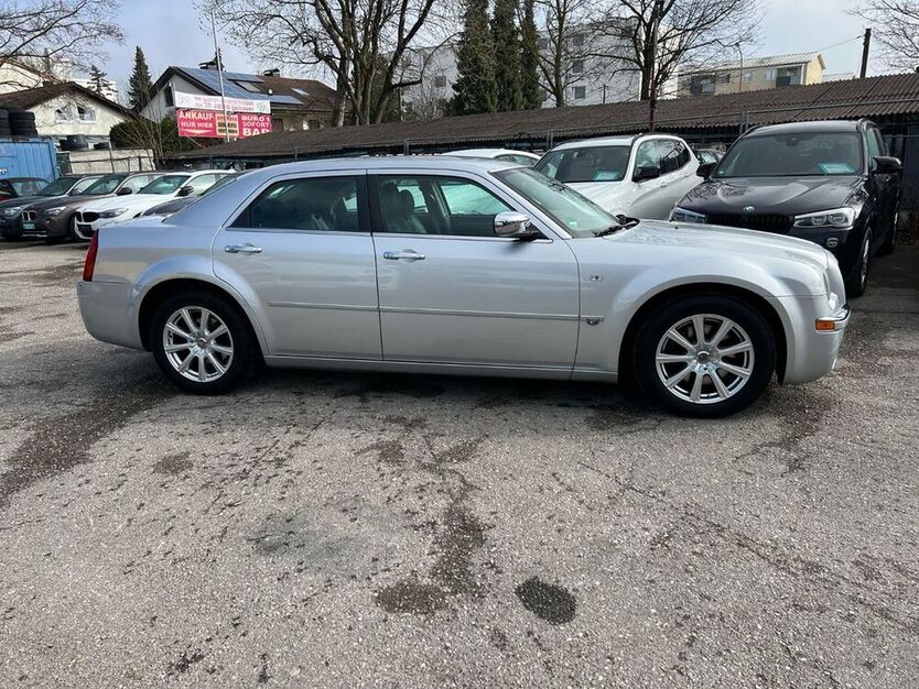 300C