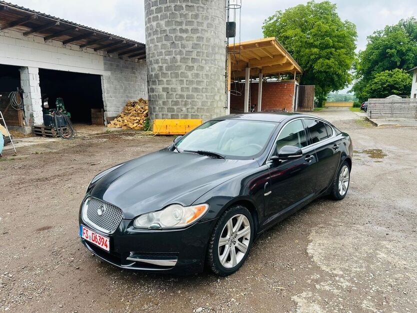 Jaguar XF 215.000 km 4.250 € Neufahrn 85375