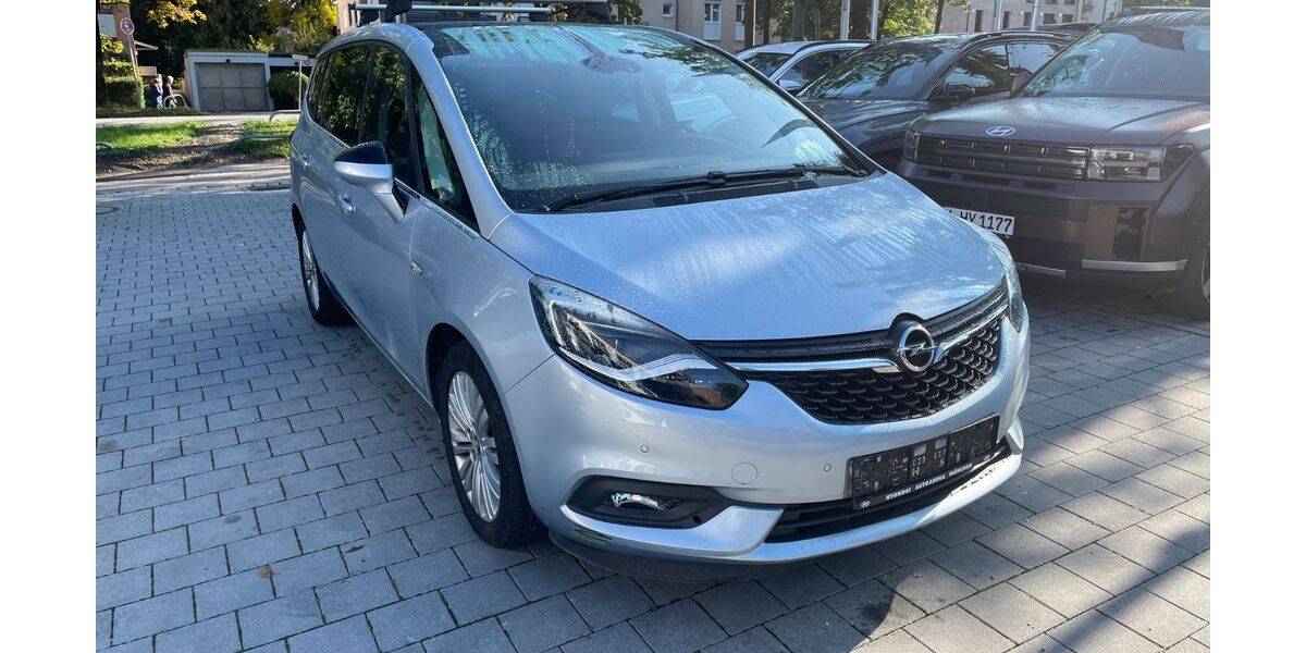 Opel Zafira 82.714 km 12.975 € München 80993