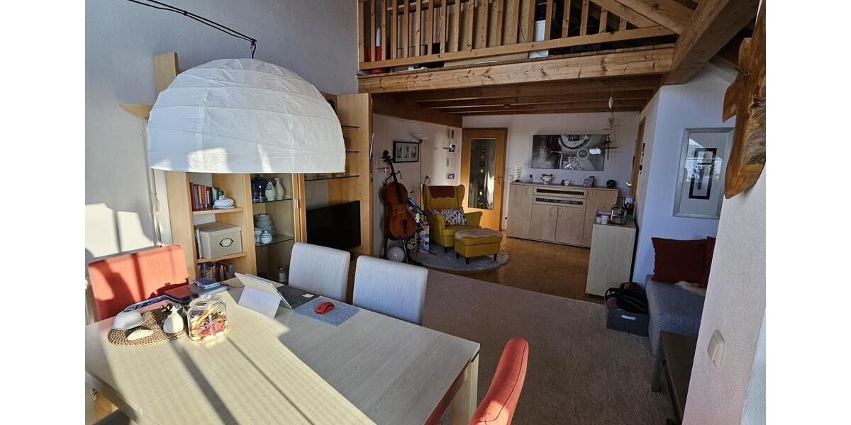 Dachgeschoßwohnung Putzbrunn - 3.5 Zimmer, 100 m&sup2;, 1.850&euro; | Angebot:26130517