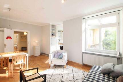 Großzügige 2-Zi.-EG-Whg. im Altbaucharme mit Balkon in der Georgenstraße! 2 zimmer