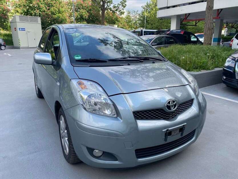 Yaris
