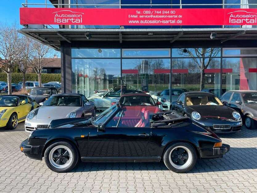 911