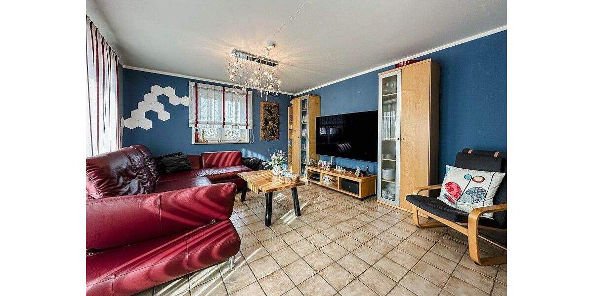Etagenwohnung Markt Schwaben - 4 Zimmer, 108 m&sup2;, 1.950&euro; | Angebot:25701177