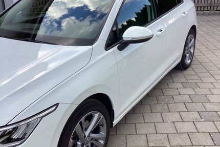 VW Golf 22.000 km 17.900 &euro; Straßlach 82064