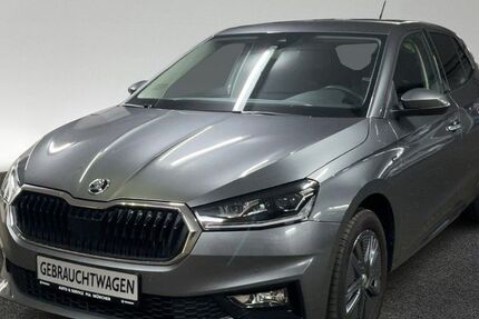 Skoda Fabia 12.500 km 21.760 &euro; München 80687