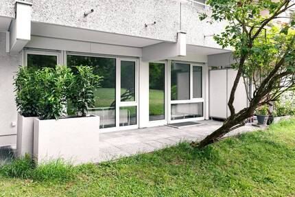 KERNSANIERT | Fußläufig zur U-Bahn Wettersteinplatz 2 zimmer