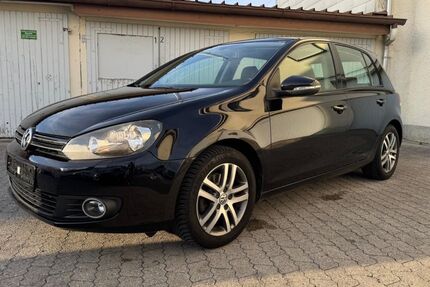 VW Golf 68.100 km 6.490 &euro; München 80939