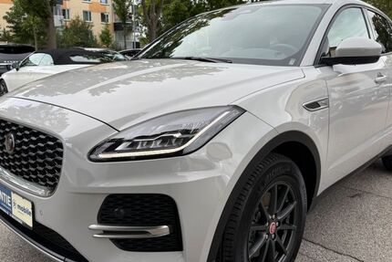 Jaguar E-Pace 77.282 km 23.999 € München 81243