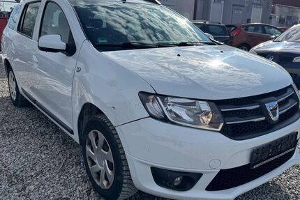 Dacia Logan 220.000 km 3.990 &euro; München 81829