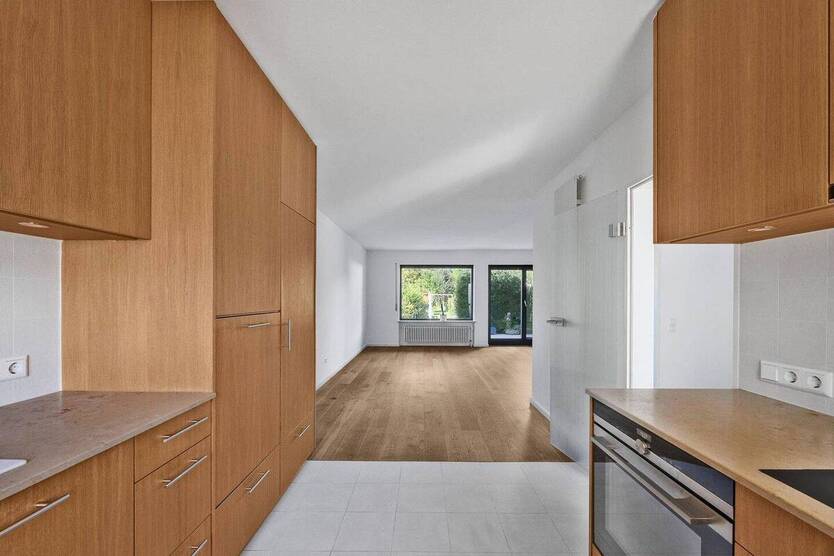 Modernes Reihenhaus mit Sauna & großem Garten in München