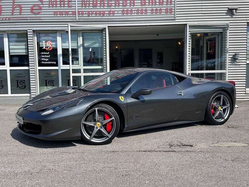 Ferrari 458 43.000 km 204.990 € München 81243