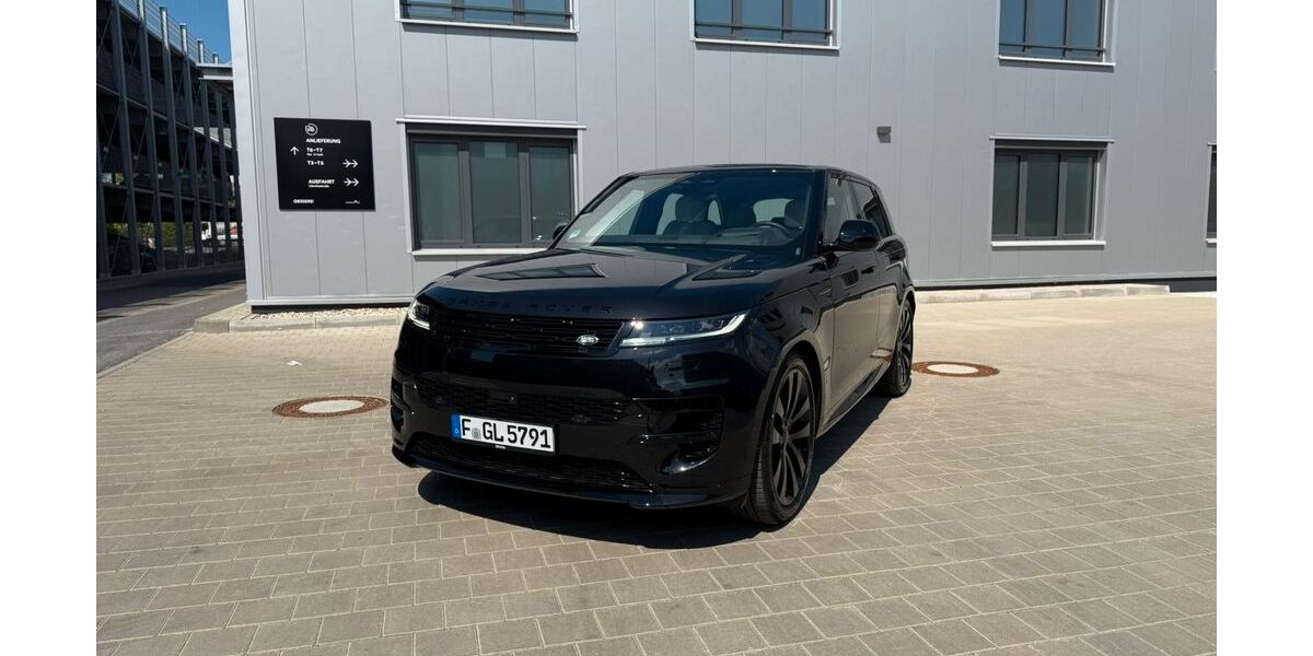 Land Rover Range Rover Sport 3.700 km 100.900 &euro; München 81735