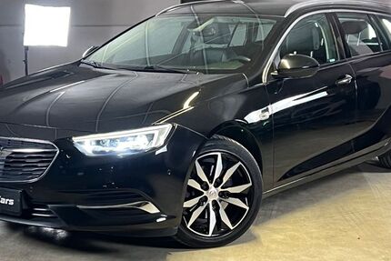 Opel Insignia 71.785 km 11.999 &euro; München 81677