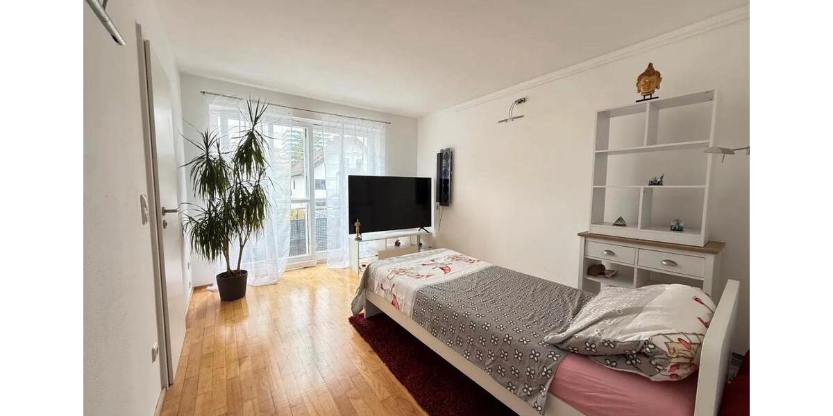 Etagenwohnung München Bogenhausen - 6 Zimmer, 208 m&sup2;, 2.699.999&euro; | Angebot:26823817