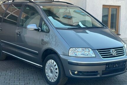 VW Sharan 299.500 km 2.000 &euro; München 80995