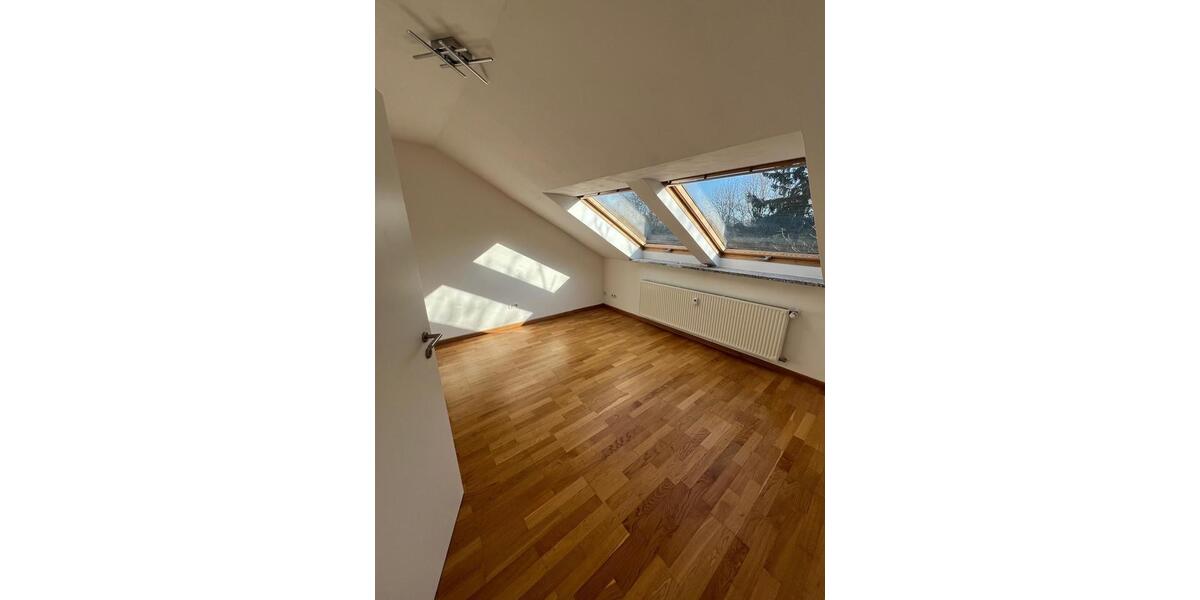Etagenwohnung München Aubing-Lochhausen-Langwied - 5 Zimmer, 12 m&sup2;, 605&euro; | Angebot:26065766