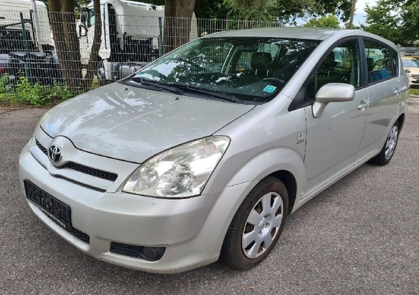 Corolla Verso