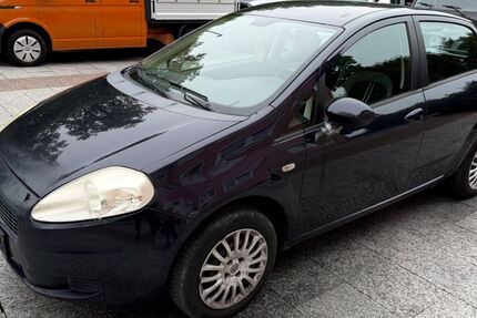 Fiat Punto 200.000 km 780 &euro; München 81827