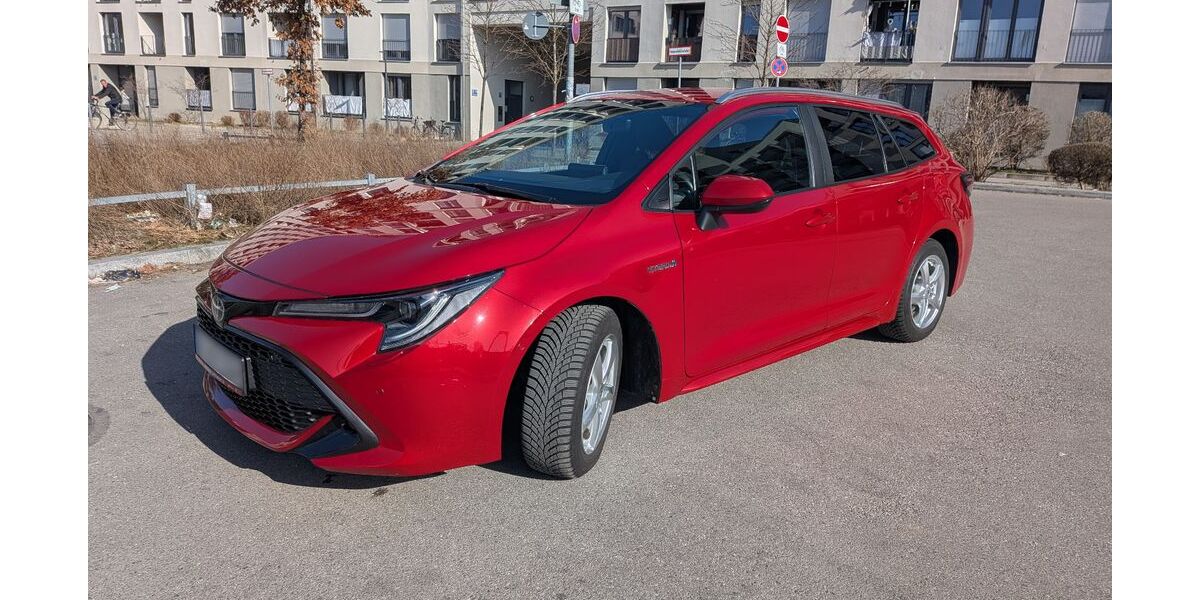 Toyota Corolla 104.000 km 19.250 &euro; München 81379