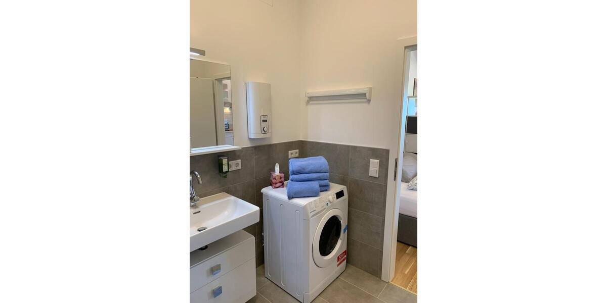 Etagenwohnung Höhenkirchen-Siegertsbrunn Siegertsbrunn - 1 Zimmer, 1.500&euro; | Angebot:23472246