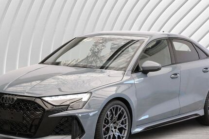 Audi RS3 2.000 km 64.990 € Unterschleißheim 85716