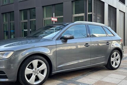 Audi A3 150.000 km 14.900 &euro; München 80995