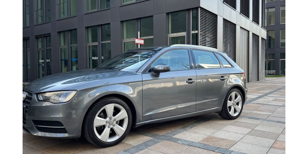 Audi A3 150.000 km 14.900 &euro; München 80995