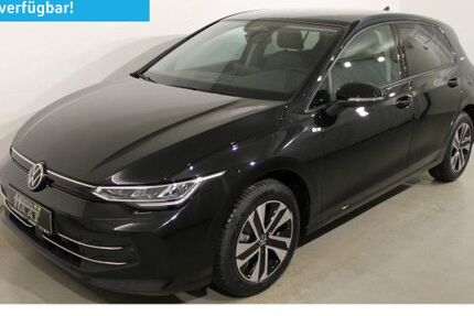 VW Golf 2.500 km 31.641 &euro; Olching 82140