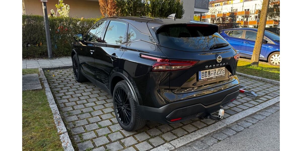 Nissan Qashqai 45.000 km 21.400 &euro; Poing 85586