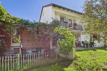 Haus zum Kaufen in München 2.690.000 € 1305 m² 20 zimmer