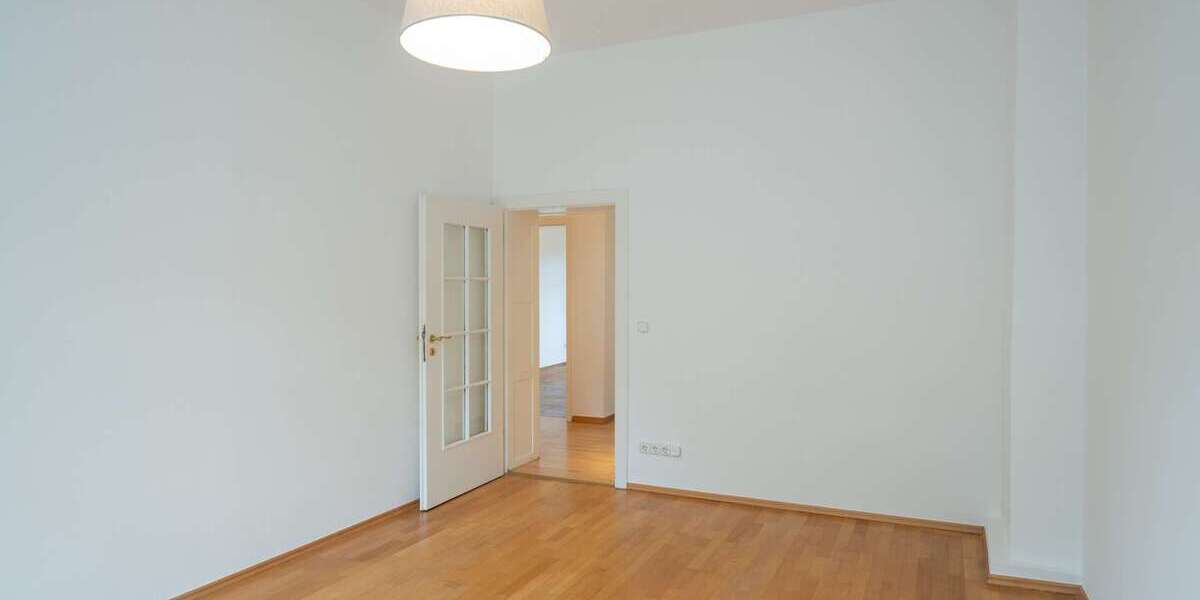 Etagenwohnung München Neuhausen-Nymphenburg - 3 Zimmer, 72 m&sup2;, 850.000&euro; | Angebot:27013571