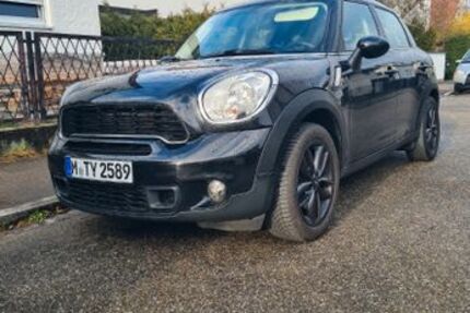 Mini Countryman S (Cooper) 199.549 km 5.799 &euro; München 81477