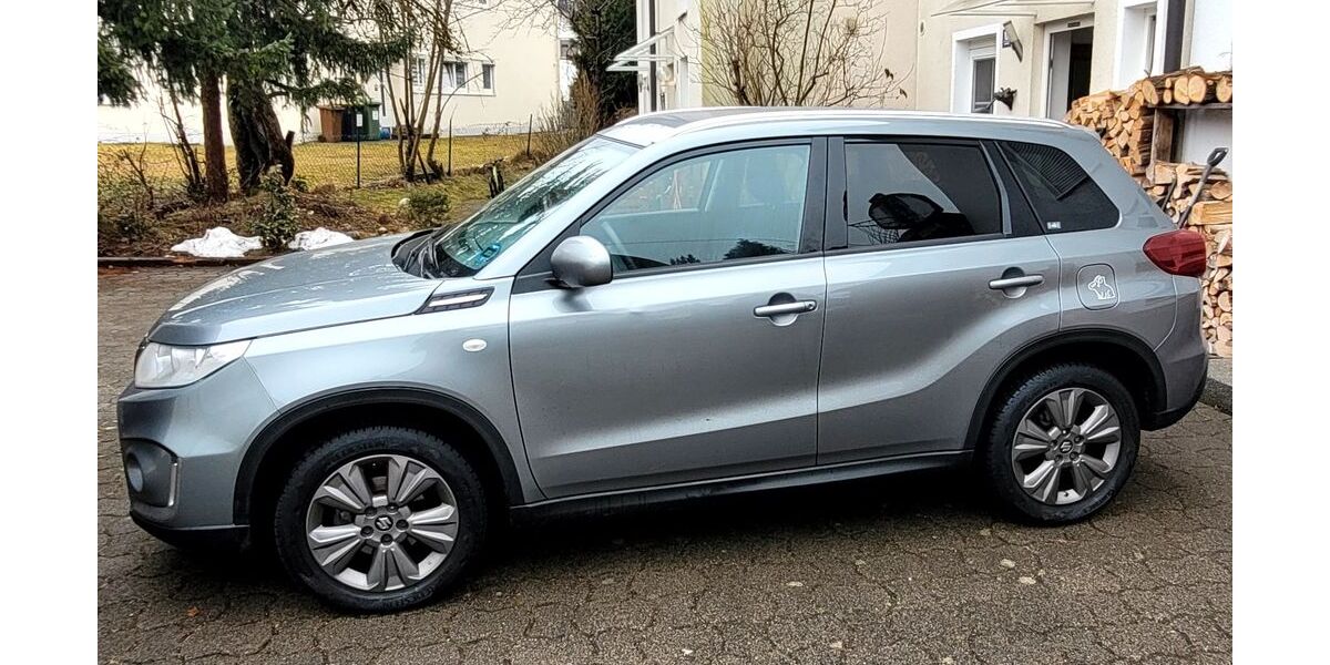 Suzuki Vitara 33.000 km 14.999 &euro; Wolfratshausen 82515