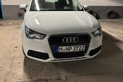 Audi A1 109.000 km 13.900 &euro; München 81739