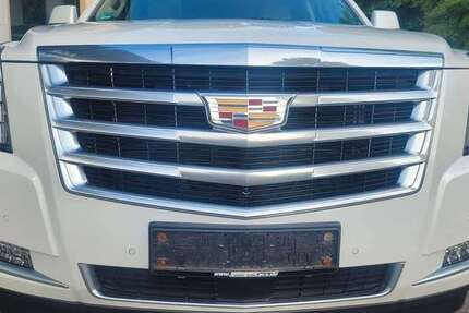Cadillac Escalade 199.249 km 52.919 &euro; Gröbenzell 82194