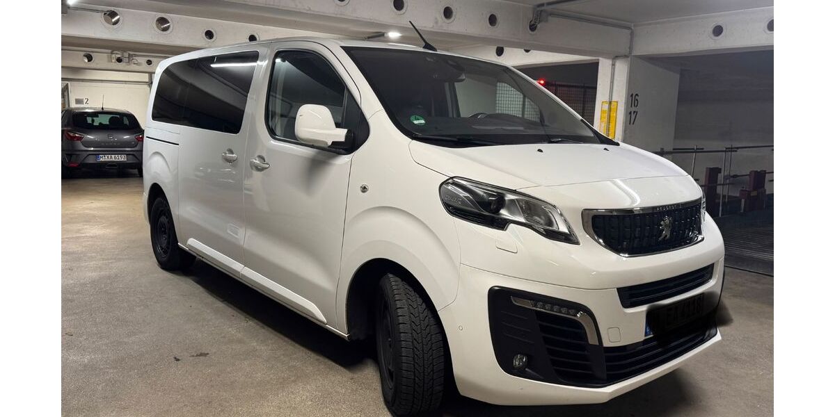 Peugeot Traveller 98.700 km 25.800 &euro; München 81667