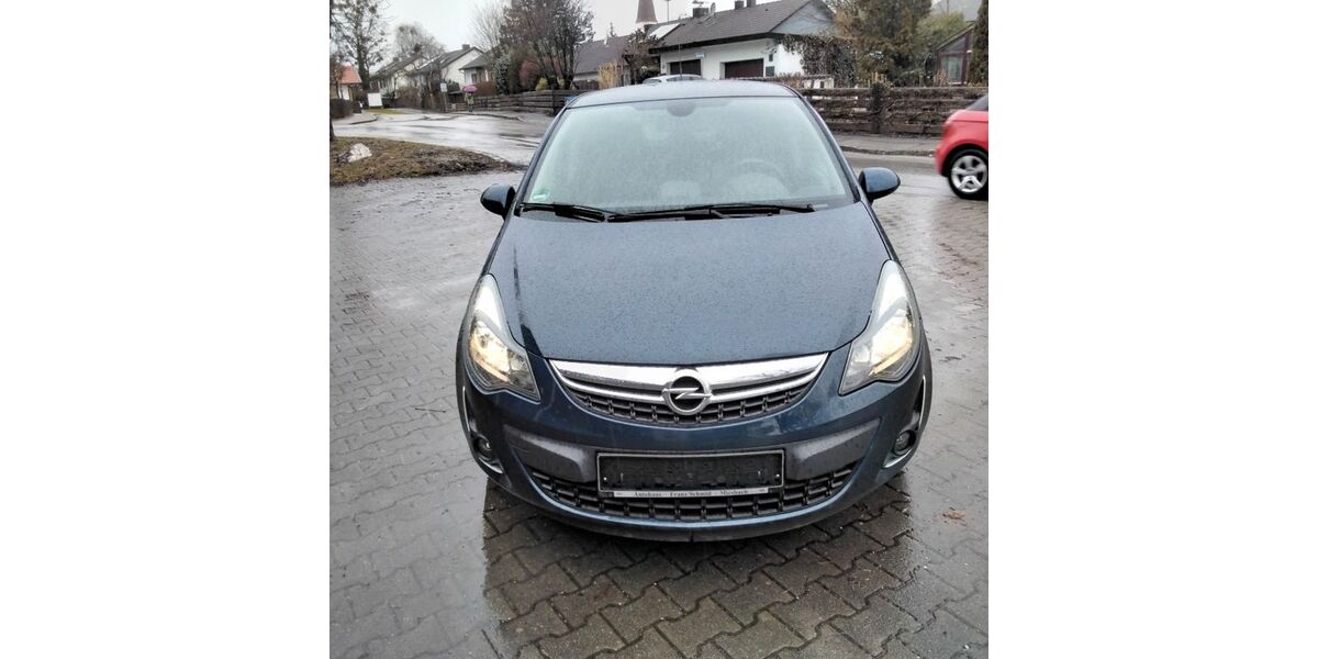 Opel Corsa 84.500 km 3.680 &euro; Holzkirchen 83607