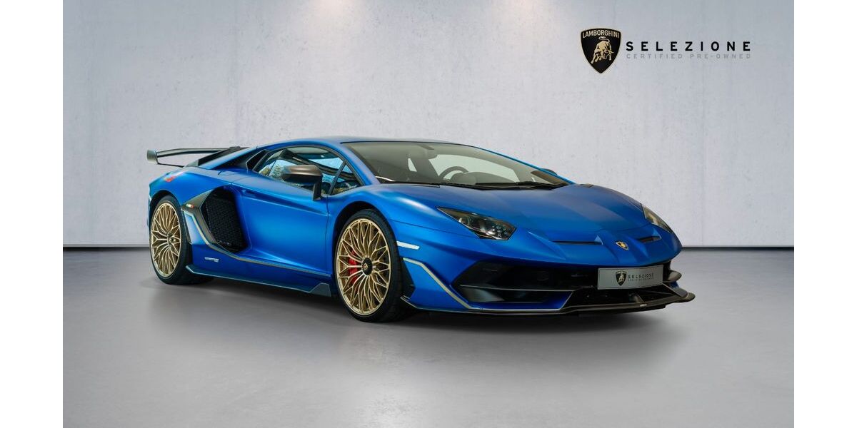 Lamborghini Aventador 5.615 km 649.000 &euro; München 80636